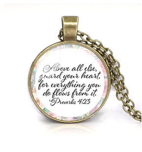 Naszyjnik metalowy - Above all else - stare złoto